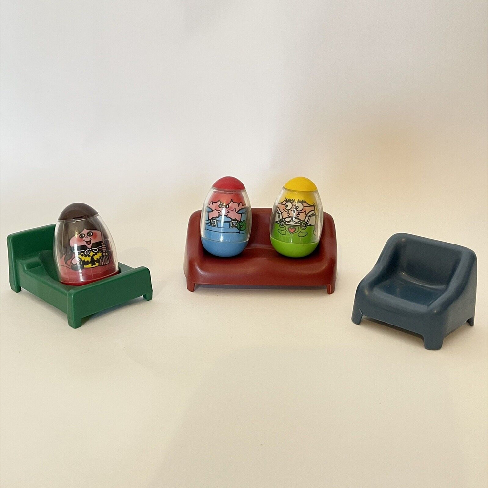 1976 Weebles Haunted House Figures Witch Redhead Boy Blonde Girl Bed Couch Chair